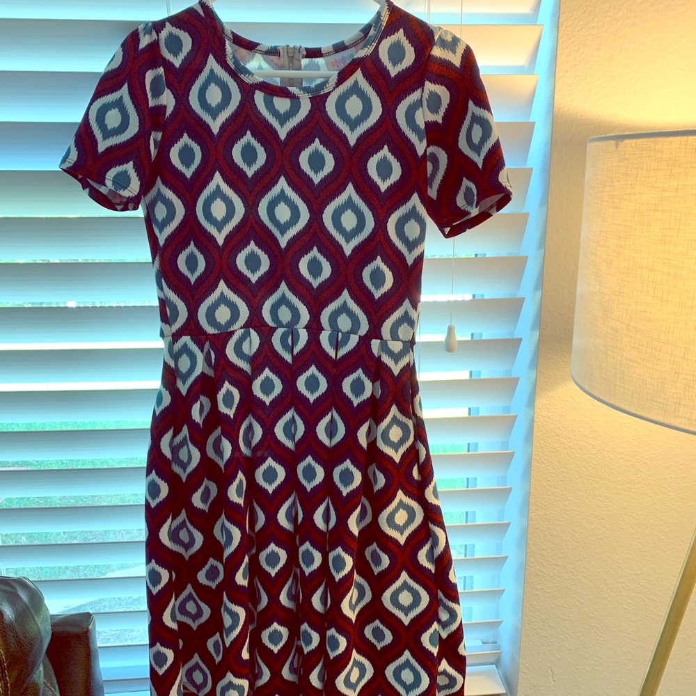 Size small LuLaRoe Amelia dress